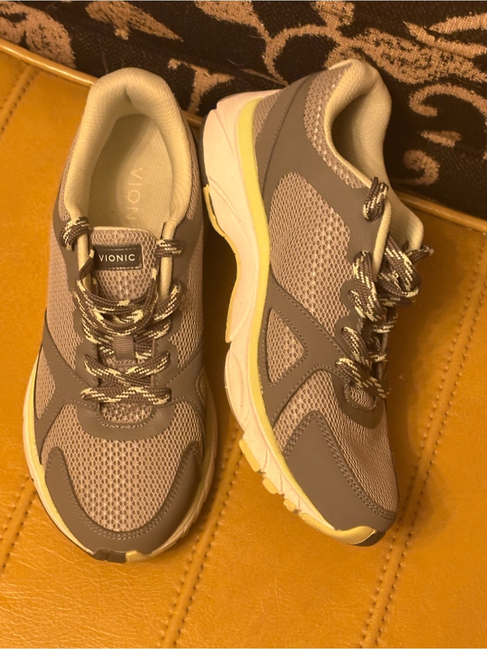 Vionic Gray Mesh Tokyo Sneakers